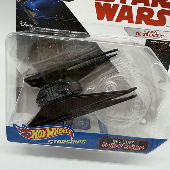 Star Wars Hot Wheels The Last Jedi 2017 Kylo Ren's Tie Silencer Starships Toy - Picture 2 of 5